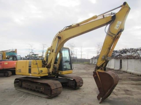 ขายจ้า.KOMATSU PC120-6E0 เก่านอกแท้  สภาพสวย เดิมๆๆ มีลายแย๊ก  พร้อมใช้  โทร 089-3818694 จ๊อย