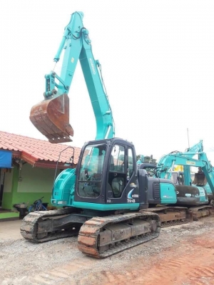 ขายจ้า..KOBELCO SK125SR-2 YV05 เก่านอกแท้  สภาพสวย เครื่องปั๊มดี 5,xxxชั่วโมง โทร 089-3818694 จ๊อย
