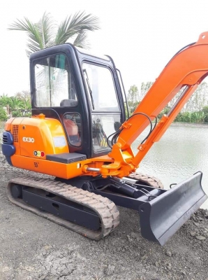 ขายจ้า..HITACHI EX30-2 เก่านอกแท้  สภาพสวย พร้อมใช้งาน ลองระบบกันได้ทุกวัน โทร 089-3818694 จ๊อย