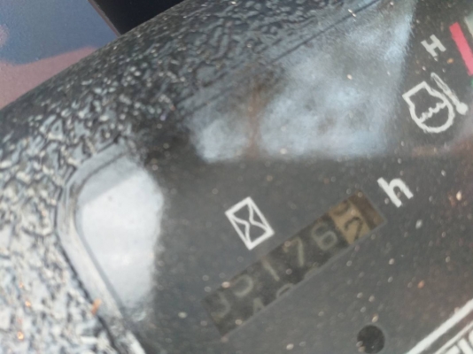 ขายรถขุด Komatsu PC28UU-3 เครื่องKomatsu 3สูบ เครื่องยนต์3D82 คอนโทรลสั้น ปั้มนิ้ว แทรคยาง มีหลังคา มีใบมีด รถเดิมๆเก่านอก มีเอกสาร (ยังไม่เคยใช้งานในไทย)