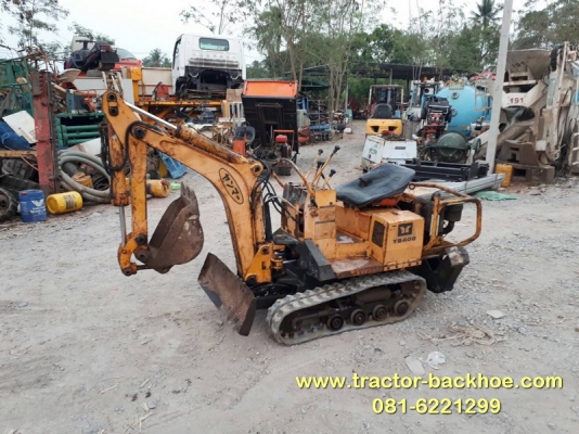 รถขุดจิ๋ว มาถึงแล้วนะ สนใจมาลองและชมกันครับ แบคโฮจิ๋ว YANMAR สูบเดียว เพียง 98,000 บาท เท่านั้น เก่า