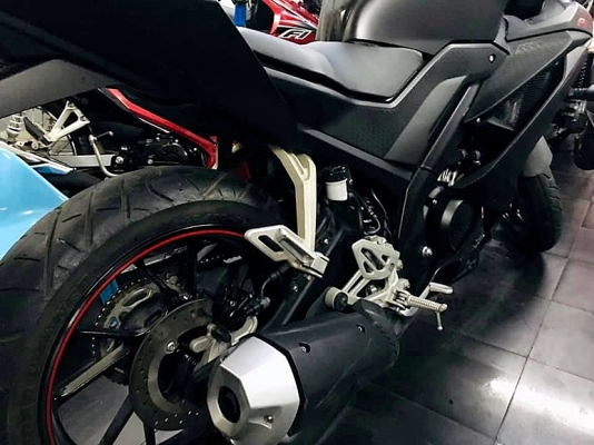 r15 2017 สีดำด้าน ตัวใหม่ 155 ซีซี โช๊คหน้า upside Down 59900