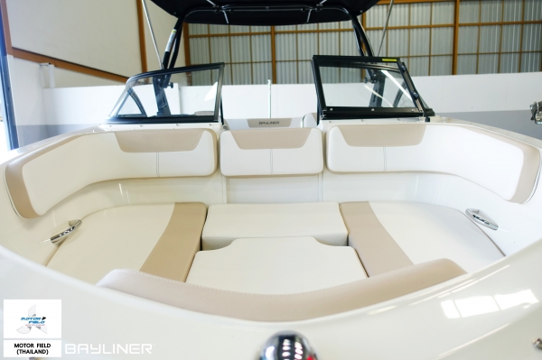 IN STOCK New Boat!! 2019 Bayliner VR5 Bowrider w/ Tower