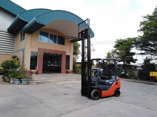 TOYOTA 1.5 ตัน รุ่น 8  ดีเซล ออโต้ รถสวย ชั่วโมงน้อยเพียง 1,XXX เท่านั้น!!! ชมเครื่องจักร โฟล์คลิฟท์ รอก นับ1,000รายการจากญี่ปุ่นwww.paholgroup.com