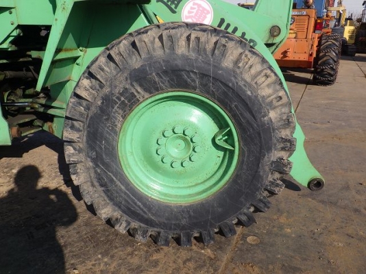 ขายรถตัก ยี่ห้อ TCM รุ่น 830 ขายรถตัก ยี่ห้อ TCM รุ่น 830