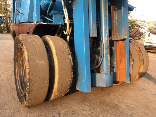 (มีคลิป)รถโฟล์คลิฟท์งากระดก ยี่ห้อ TOYOTA รุ่น FG25 มือ2จากญี่ปุ่น