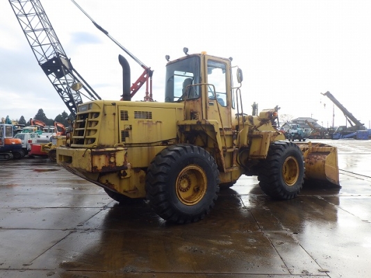 ขายรถตัก ยี่ห้อ KOMATSU รุ่น WA300-3