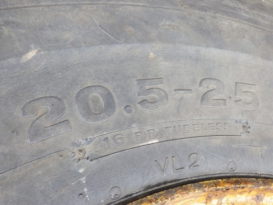 ขายรถตัก ยี่ห้อ KOMATSU รุ่น WA300-3