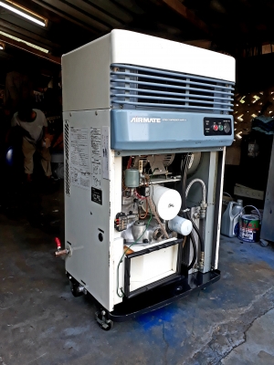 ปั๊มลมแบบสกรูKOBELCO 5Hp พร้อมairdryer เก่าญี่ปุ่น 0833554933