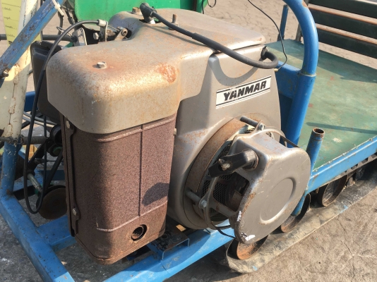 รถบรรทุกตีนตะขาบ เดินตาม ยี่ห้อ YANMAR รุ่น TC400A เครื่องยนต์เบนซิน 5แรง