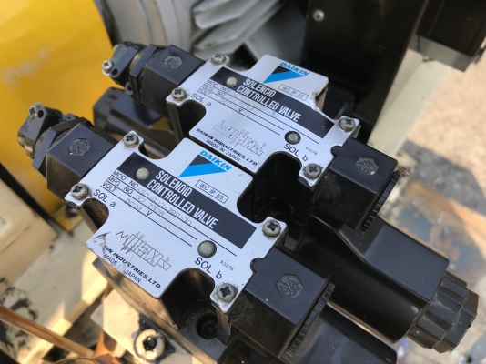 ขายชุดปั๊มน้ำมันไฮโดรลิค Nachi ขนาด 5HP. 380V made in Japan อุปกรณ์ควบคุมครบ พร้อมวาล์วคอนโทรล 24VDC 2ชุด สภาพสวยมาก พร้อมใช้งาน ขายชุดปั๊มน้ำมันไฮโดรลิค Nachi ขนาด 5HP. 380V made in Japan อุปกรณ์ควบคุมครบ พร้อมวาล์วคอนโทรล 24VDC 2ชุด สภาพสวยมาก พร้อมใช้งาน