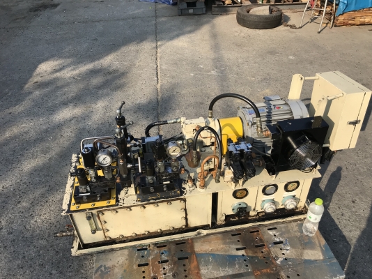 ขายชุดปั๊มน้ำมันไฮโดรลิค Nachi ขนาด 5HP. 380V made in Japan อุปกรณ์ควบคุมครบ พร้อมวาล์วคอนโทรล 24VDC 2ชุด สภาพสวยมาก พร้อมใช้งาน ขายชุดปั๊มน้ำมันไฮโดรลิค Nachi ขนาด 5HP. 380V made in Japan อุปกรณ์ควบคุมครบ พร้อมวาล์วคอนโทรล 24VDC 2ชุด สภาพสวยมาก พร้อมใช้งาน