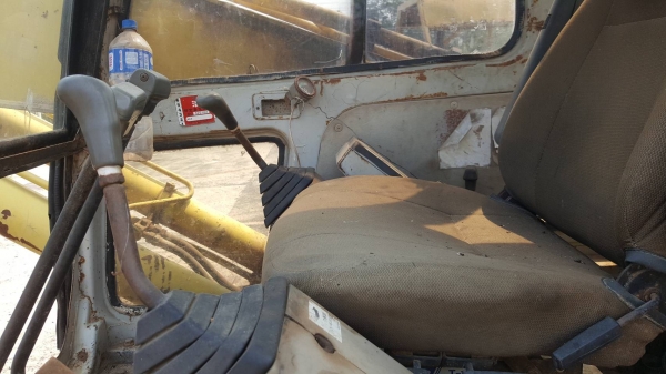 ขายตามสภาพ แบคโฮ KOBELCO SK200-3 Mark 3 ไม่มีกระบอกอาร์ม เครื่องปั้มดี ช่วงล่างต้องเก็บงาน เอกสารใบซื้อขาย ขายตามสภาพ แบคโฮ KOBELCO SK200-3 Mark 3 ไม่มีกระบอกอาร์ม เครื่องปั้มดี ช่วงล่างต้องเก็บงาน เอกสารใบซื้อขาย