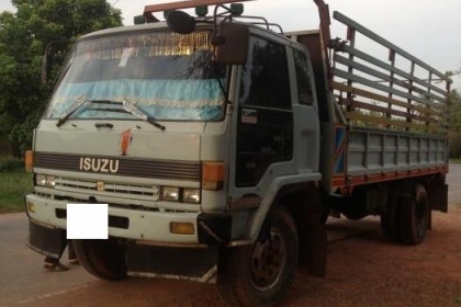 ขายหกล้อ Roccy 175 แรง เครื่อง 6BG1 inter-turbo ยาว 6 m ห้างแท้ปี 37 โทร 088-4501277