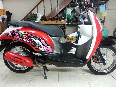 ถูกที่สุด ขายHONDA SCOOPY-i หัวฉีด ปี 2012 สี ดำ-แดง