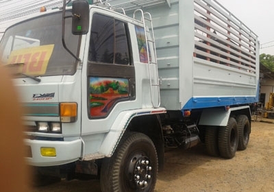 ขาย Isuzu FXZ สิบล้อสองเพลาดั้มพ์ เครื่อง 240 แรง สวยพร้อมใช้ โทร 088-4501277 ขาย Isuzu FXZ สิบล้อสองเพลาดั้มพ์ เครื่อง 240 แรง สวยพร้อมใช้ โทร 088-4501277