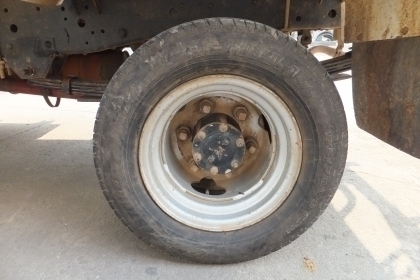 6ล้อ2แถว ISUZU ELFปี54 100แรง เบาะนั่ง2แถว ยาว-3.30 เมตร