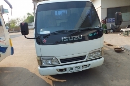 6ล้อ2แถว ISUZU ELFปี54 100แรง เบาะนั่ง2แถว ยาว-3.30 เมตร
