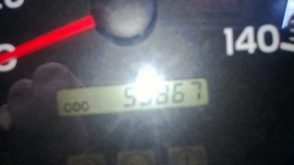 รถฮีโน่ 6 ล้อดั๊ม 175 แรงม้า  ปี 54  สนใจติดต่อ 081 - 6079515