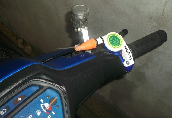 ขายรถมอเตอร์ไซด์ HONDA เวฟ100 ทะเบียนไม่ขาด ชุดโอนครบ เครื่องดีครับ เชิญชมก่อนได้เลยครับ ขายรถมอเตอร์ไซด์ HONDA เวฟ100 ทะเบียนไม่ขาด ชุดโอนครบ เครื่องดีครับ เชิญชมก่อนได้เลยครับ