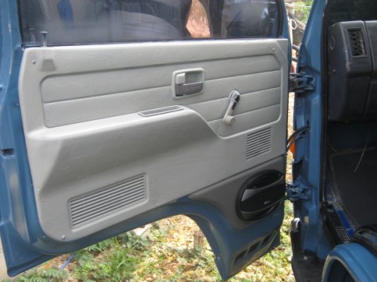 ขายถูกๆ อีซูซุ NPR รถรับส่งนักเรียนโทร0878515148 คุณฉลองชัย