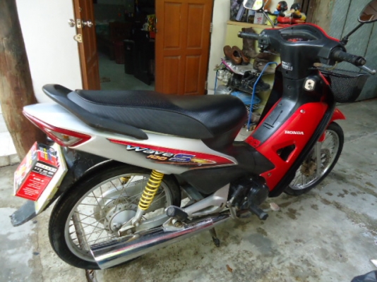 ขาย HONDA  WAVE 100S สภาพเดิมๆ เครื่องดี มาก สตาร์ททีเดียวติด (NO BOOK) แต่มีสำเนาจดทะเบียนให้ ขายไปถูกๆ 8,000.-
