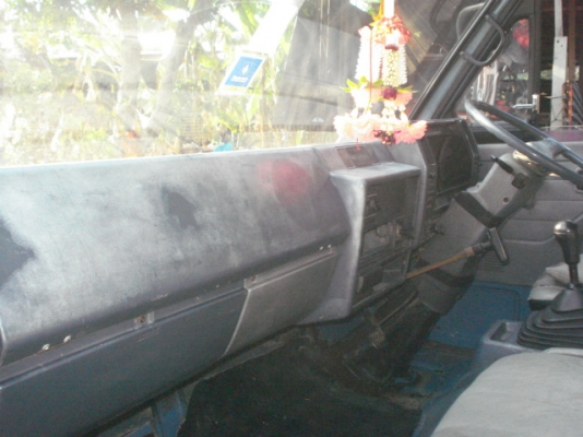 ขายด่วน ISUZU NPR 115 แรงม้า รถห้างแท้ ยาว 5 เมตร