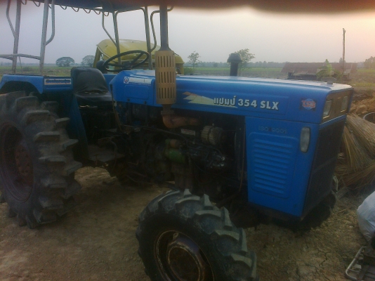 แชมป์ 354  4wd สภาพดี เครื่องดี พร้อมโรตารี่  ราคา 105,000 ราคาคุยกันได้