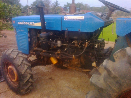 แชมป์ 354 4wd สภาพดี เครื่องดี พร้อมโรตารี่ ราคา 105,000 ราคาคุยกันได้ แชมป์ 354 4wd สภาพดี เครื่องดี พร้อมโรตารี่ ราคา 105,000 ราคาคุยกันได้