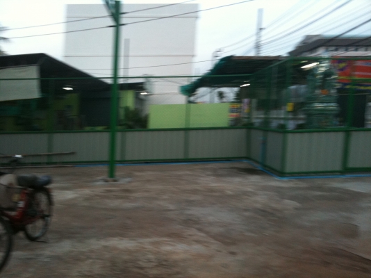 ขายหลังคาสังกะสีพร้อมโครงและรั้วเมทัลชีล ด่วนมาก