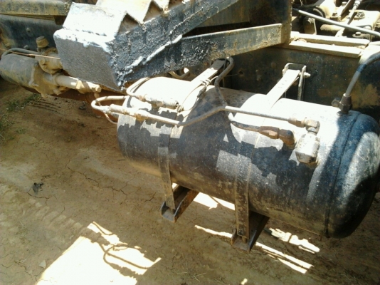 HINO F17 - 168 HP EH700 สิบล้อดั๊มพ์ 2 เพลา กระบะดั๊มพ์เหล็ก 12 ตันสภาพสวย เครื่องแรงดี หัวเก๋งสีบางเดิมๆไม่ผุ ช่วงล่างคัชซีสวยไม่ดาม ยางสภาพดี 70\% พร้อมบรรทุกพร้อมใช้งาน เอกสารเล่มทะเบียนครบ ราคาต่อรองได้ครับ HINO F17 - 168 HP EH700 สิบล้อดั๊มพ์ 2 เพลา กระบะดั๊มพ์เหล็ก 12 ตันสภาพสวย เครื่องแรงดี หัวเก๋งสีบางเดิมๆไม่ผุ ช่วงล่างคัชซีสวยไม่ดาม ยางสภาพดี 70\% พร้อมบรรทุกพร้อมใช้งาน เอกสารเล่มทะเบียนครบ ราคาต่อรองได้ครับ