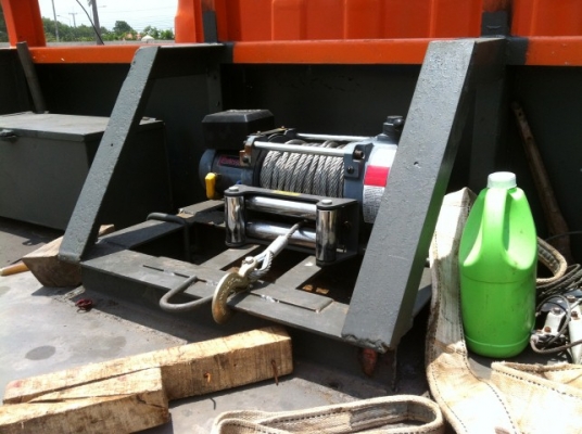 hino 6 ล้อ kr  หางไฮดรอลิค พื้นยาว 7 ม.พร้อมวินส์