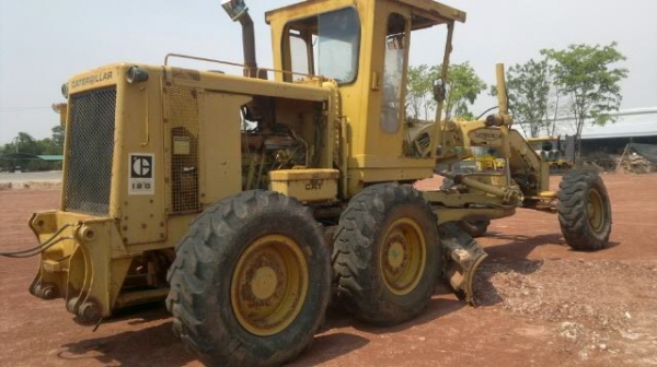 รถเกรด CAT-12G ซีเรียล 61M 5504 สภาพพร้อมใช้งาน รถเกรด CAT-12G ซีเรียล 61M 5504 สภาพพร้อมใช้งาน
