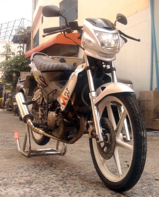 ขออนุญาติขาย  Honda Sonic 125 CC. รุ่นไมล์ขาว สีเทาดำ ล้อแม็ก