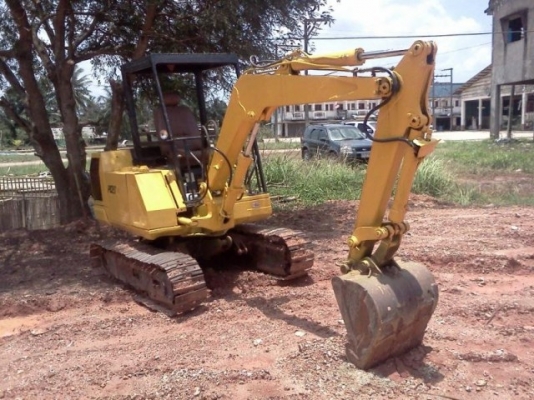 ฝากขาย Komatsu PC20-3 รถใช้งานได้ปกติ ( รถอยู่ จ. ชุมพร ) เอกสารพร้อม  สนใจติดต่อคุณนุ สงขลา 087-2976734