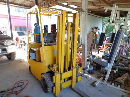 ขายรถยก YALE G15015 เครื่องเบนซิน ติดต่อคุณยุทธิ์ โทร. 081-9870866 คณจิ๊ด โทร. 089-7949488