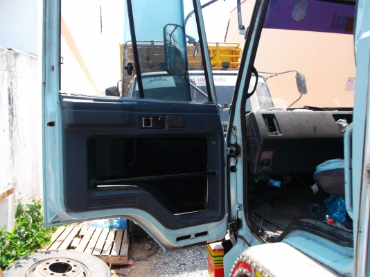 ขายด่วนรถJCM1เพลาว่างหัวร็อกเข้าเล่มเครือง6BF175แรงม้า ขายด่วนรถJCM1เพลาว่างหัวร็อกเข้าเล่มเครือง6BF175แรงม้า