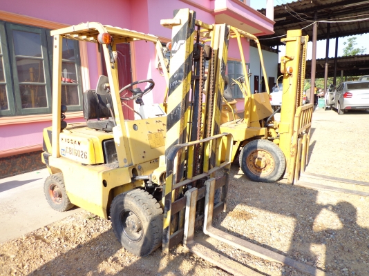 ขายรถยก NISSAN เครื่องเบนซิน ติดต่อคุณยุทธิ์ โทร. 081-9870866 คณจิ๊ด โทร. 089-7949488