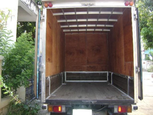 ISUZU, ปี 2549 รถสี่ล้อใหญ่ หัวยกได้ เครื่องดี คัซซีสวยฯ แอร์เย็น กระจกไฟฟ้า,พวงมาลัยพาวเวอร์,เกียร์สั้น ภายในดีสะอาดสวย ทะเบียนไม่ติดเวลาวิ่งได้24ชม. มีหลังคาตู้ทึบแห้ง ISUZU, ปี 2549 รถสี่ล้อใหญ่ หัวยกได้ เครื่องดี คัซซีสวยฯ แอร์เย็น กระจกไฟฟ้า,พวงมาลัยพาวเวอร์,เกียร์สั้น ภายในดีสะอาดสวย ทะเบียนไม่ติดเวลาวิ่งได้24ชม. มีหลังคาตู้ทึบแห้ง