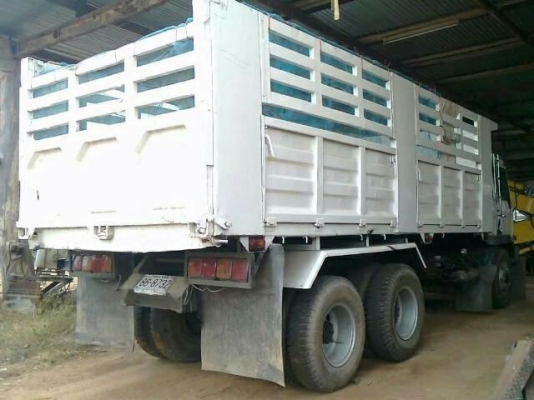 ขาย 10ล้อ2เพลาดั๊ม"ไอ้หลงโบ" MITSUBISHI FN527M-TF36xx เครื่องเดิมเกียร์เดิมซีเรียลตรง เครื่อง เทอโบ 220แรง แห้งดีไม่เยิ้ม แรงดี เกียร์10สปีด ช่วงล่างแน่น คัสซีสวย ไม่บวม ไม่ผุ เบรคใหญ่เพลาบุ๋มแล้ว กระบะดั๊มเหล็กKAC สภาพสวย ไม่แตกไม่หัก พื้นกระบะ