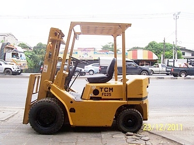 ( www.รถยกสินค้า.com ) ขายถูกรถยกขนาด 500กิโล-3 ตัน นำเข้าจากญี่ปุ่นเอง มีหลายแบบหลายขนาดให้เลือก (มีรถยก50 คัน) ตรวจเช็คเรียบร้อยแล้ว  ใช้งานได้ทันที