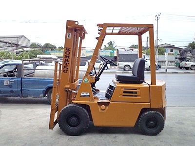 ( www.รถยกสินค้า.com ) ขายถูกรถยกขนาด 500กิโล-3 ตัน นำเข้าจากญี่ปุ่นเอง มีหลายแบบหลายขนาดให้เลือก (มีรถยก50 คัน) ตรวจเช็คเรียบร้อยแล้ว  ใช้งานได้ทันที