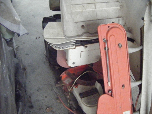 รถเกี่ยวข้าวเดินตาม