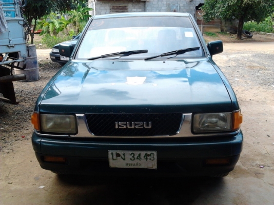 ***ขายแล้วครับขอบคุณ Truck2hand ขาย ขาย กระบะแค็ป ขายตัดก่อนเก็บสี ISUZU มังกรทอง2.5 ปี33/90 เครื่องมังกรทอง2.5ไดเร็กฯ 87HP แห้งดี ติดง่าย ไม่เยิ้ม ช่วงล่างดีแน่น คัสซีสวยไม่ผุ ไม่ดาม กระบะพื้นไม่ผุ ล้อแม็ก ยางดี พื้นปูกระบะ หน้า-หลังเดิม ไม่เคยชนหนัก เคย