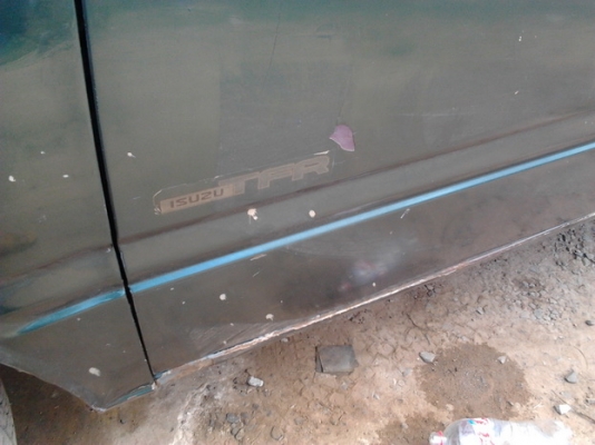 ***ขายแล้วครับขอบคุณ Truck2hand ขาย ขาย กระบะแค็ป ขายตัดก่อนเก็บสี ISUZU มังกรทอง2.5 ปี33/90 เครื่องมังกรทอง2.5ไดเร็กฯ 87HP แห้งดี ติดง่าย ไม่เยิ้ม ช่วงล่างดีแน่น คัสซีสวยไม่ผุ ไม่ดาม กระบะพื้นไม่ผุ ล้อแม็ก ยางดี พื้นปูกระบะ หน้า-หลังเดิม ไม่เคยชนหนัก เคย