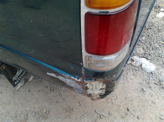 ***ขายแล้วครับขอบคุณ Truck2hand ขาย ขาย กระบะแค็ป ขายตัดก่อนเก็บสี ISUZU มังกรทอง2.5 ปี33/90 เครื่องมังกรทอง2.5ไดเร็กฯ 87HP แห้งดี ติดง่าย ไม่เยิ้ม ช่วงล่างดีแน่น คัสซีสวยไม่ผุ ไม่ดาม กระบะพื้นไม่ผุ ล้อแม็ก ยางดี พื้นปูกระบะ หน้า-หลังเดิม ไม่เคยชนหนัก เคย