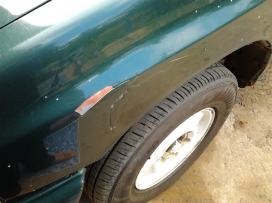 ***ขายแล้วครับขอบคุณ Truck2hand ขาย ขาย กระบะแค็ป ขายตัดก่อนเก็บสี ISUZU มังกรทอง2.5 ปี33/90 เครื่องมังกรทอง2.5ไดเร็กฯ 87HP แห้งดี ติดง่าย ไม่เยิ้ม ช่วงล่างดีแน่น คัสซีสวยไม่ผุ ไม่ดาม กระบะพื้นไม่ผุ ล้อแม็ก ยางดี พื้นปูกระบะ หน้า-หลังเดิม ไม่เคยชนหนัก เคย