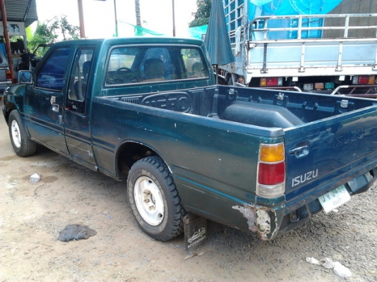 ***ขายแล้วครับขอบคุณ Truck2hand ขาย ขาย กระบะแค็ป ขายตัดก่อนเก็บสี ISUZU มังกรทอง2.5 ปี33/90 เครื่องมังกรทอง2.5ไดเร็กฯ 87HP แห้งดี ติดง่าย ไม่เยิ้ม ช่วงล่างดีแน่น คัสซีสวยไม่ผุ ไม่ดาม กระบะพื้นไม่ผุ ล้อแม็ก ยางดี พื้นปูกระบะ หน้า-หลังเดิม ไม่เคยชนหนัก เคย