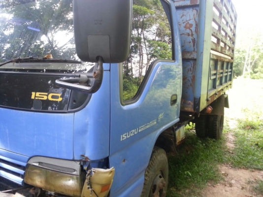 รถอีซูซุ 6 ล้อดั้ม NQR 150 แรงม้า ปี 48  ( ขาย 3 คัน )  สนใจติดต่อ  081 - 6079515