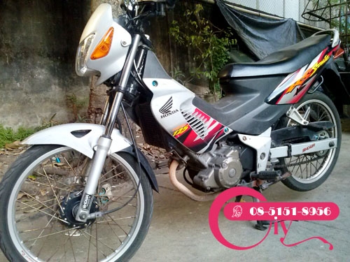 ขายส่ง sonic ปี 45 เดิมทั้งคัน ล้อ D.I.D แท้ๆ เครื่องเดิมๆ สวยเดิมไม่ผิดหวังแน่ๆ ภาษีไม่ขาดเล่มทะเบียนครบ